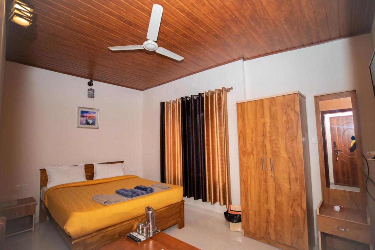 Domuss Homestay Madikeri Eksteriør billede